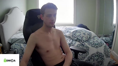 tallblondeguy623  28-12-2021
